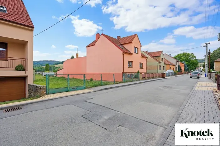 Prodej pozemku pro bydlení, Spešov, 825 m2