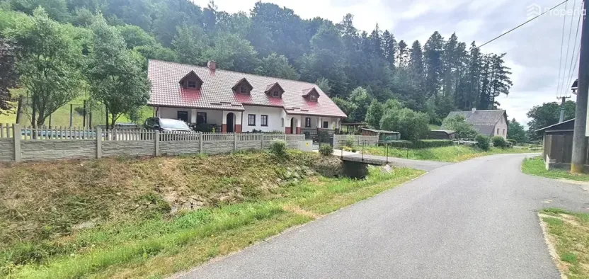 Prodej ubytování, Šumvald, 350 m2