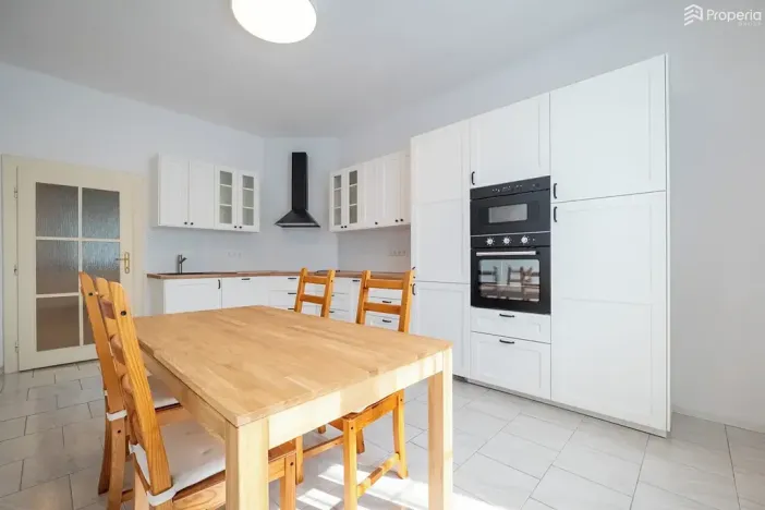 Pronájem obchodního prostoru, Rosice, Brněnská, 84 m2