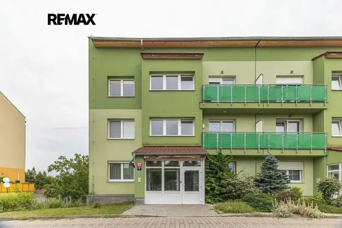 Prodej bytu 4+kk, Praha - Horní Počernice, V javorech, 93 m2