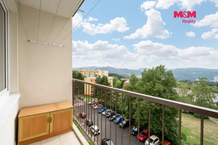 Prodej bytu 3+1, Ústí nad Labem - Severní Terasa, Jizerská, 69 m2