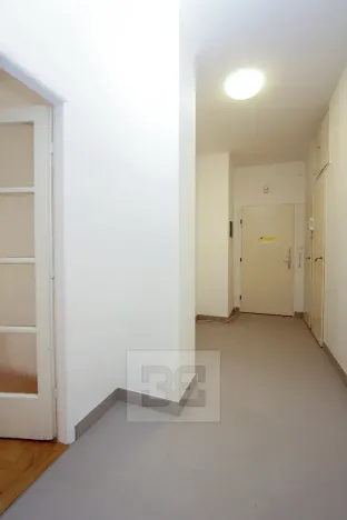 Pronájem bytu 2+1, Praha - Holešovice, Vinařská, 52 m2