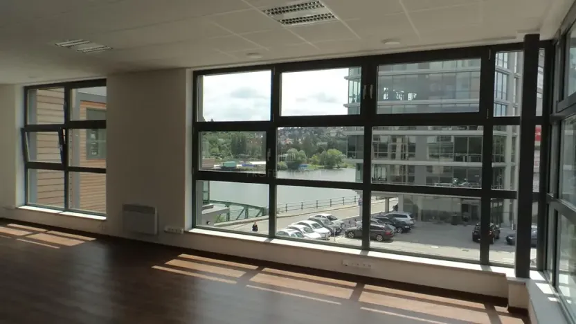 Pronájem kanceláře, Praha, Strakonická, 52 m2