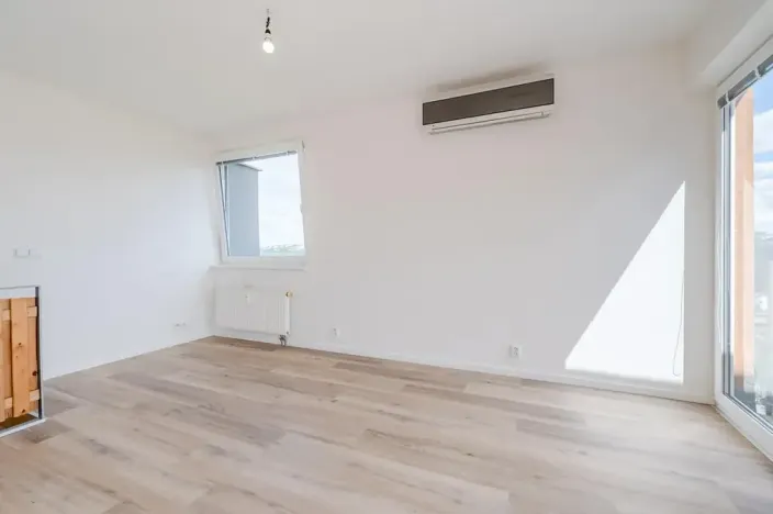 Prodej bytu 2+kk, Praha - Vysočany, Skloněná, 74 m2