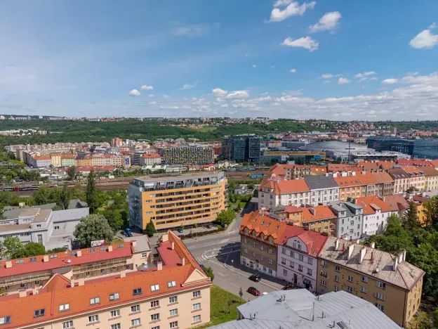 Prodej bytu 2+kk, Praha - Vysočany, Skloněná, 74 m2