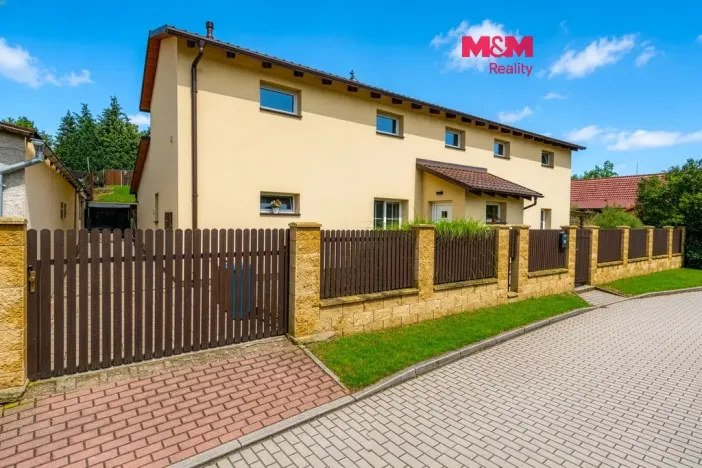 Prodej rodinného domu, Mratín, V Poustkách, 168 m2