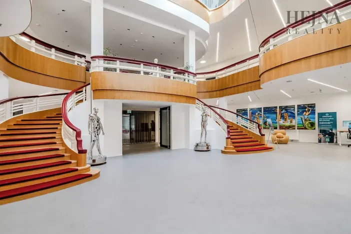 Pronájem kanceláře, Ostrava, náměstí Dr. E. Beneše, 108 m2