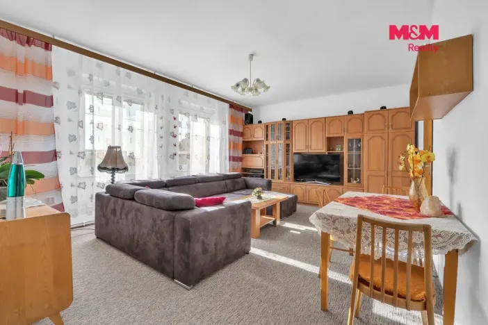 Prodej bytu 3+1, Hlinsko, Československé armády, 76 m2