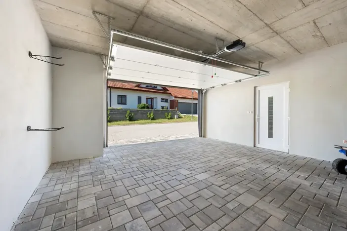 Prodej rodinného domu, Velké Pavlovice, Ostrovecká, 200 m2