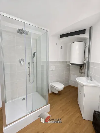 Pronájem obchodního prostoru, Jablonec nad Nisou, Podhorská, 90 m2