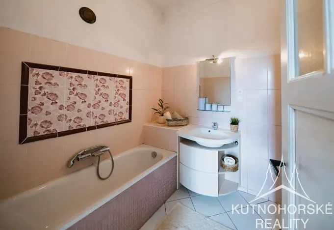 Prodej chalupy, Velenka, 414 m2