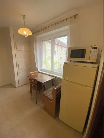 Pronájem bytu 2+1, Holoubkov, 60 m2