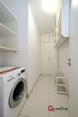 Pronájem bytu 2+kk, Praha - Žižkov, Žižkovo náměstí, 58 m2