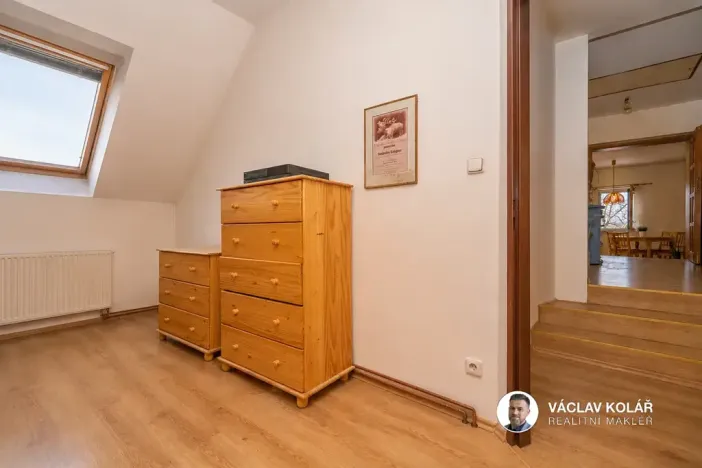 Prodej rodinného domu, Stěžery, Lipová, 186 m2