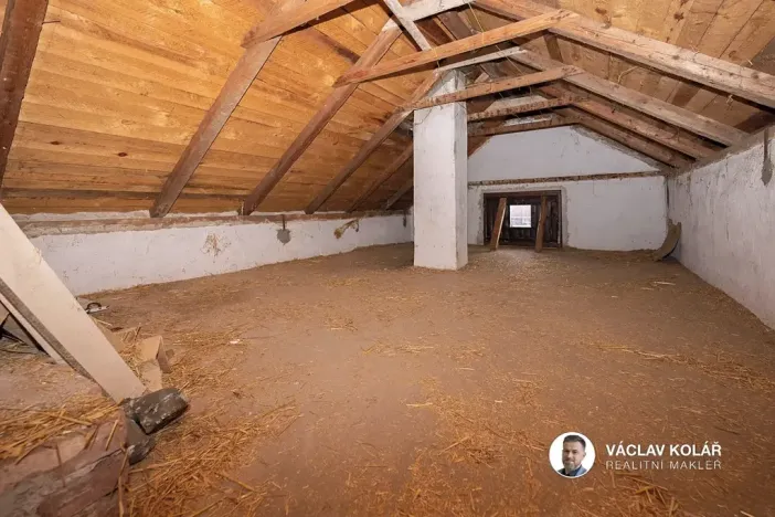 Prodej rodinného domu, Stěžery, Lipová, 186 m2