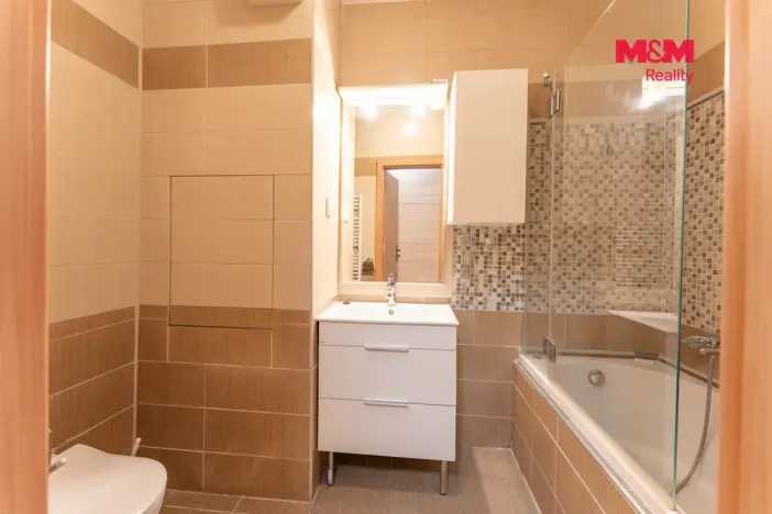Prodej bytu 4+kk, Kosmonosy, Zahradní, 100 m2