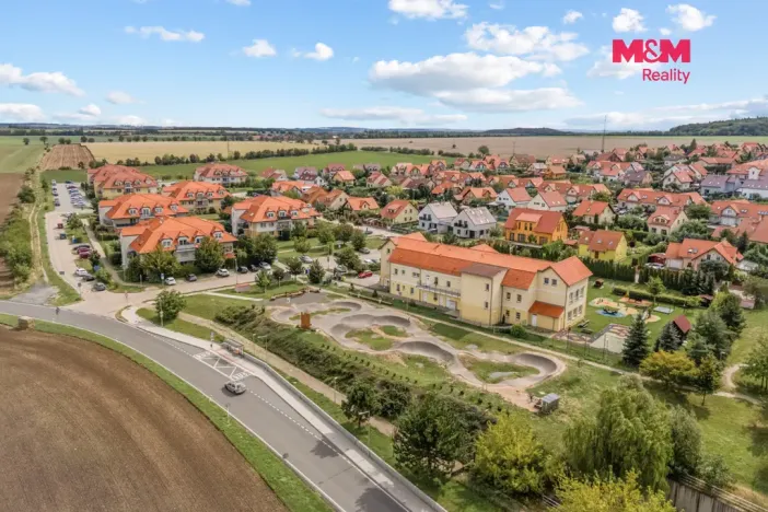 Prodej bytu 2+kk, Holubice - Kozinec, Platanová, 51 m2