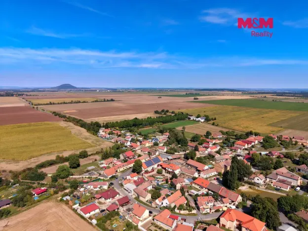 Prodej pozemku pro bydlení, Černuc - Miletice, 676 m2