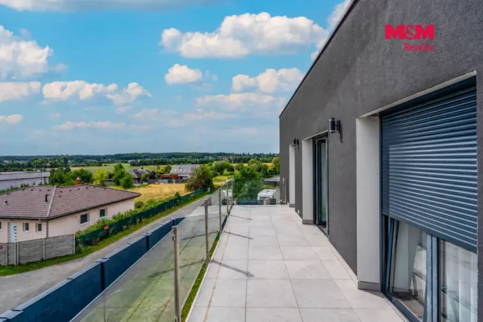 Prodej rodinného domu, Jirny, Modřínová, 400 m2