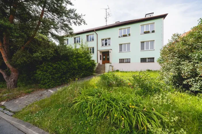 Prodej bytu 3+1, Planá, Zahradní, 70 m2