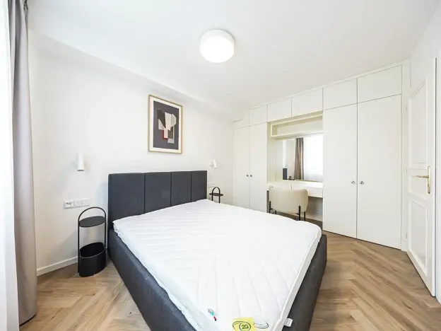 Pronájem bytu 2+kk, Praha - Vinohrady, Sázavská, 43 m2