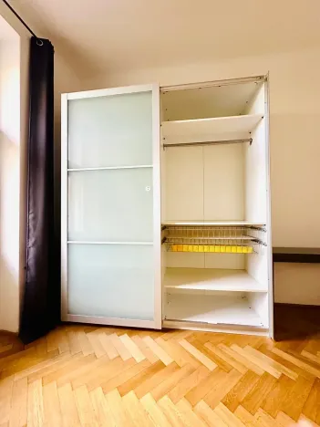 Pronájem bytu 1+kk, Praha - Žižkov, Fibichova, 25 m2