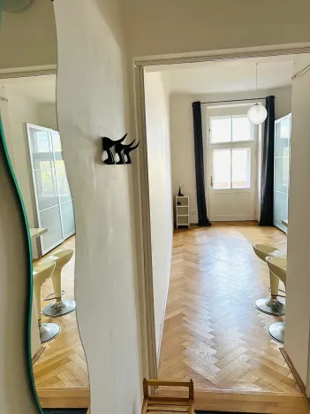 Pronájem bytu 1+kk, Praha - Žižkov, Fibichova, 25 m2
