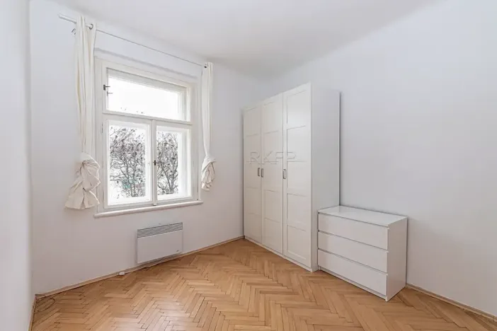 Pronájem bytu 2+1, Praha - Vinohrady, Varšavská, 70 m2