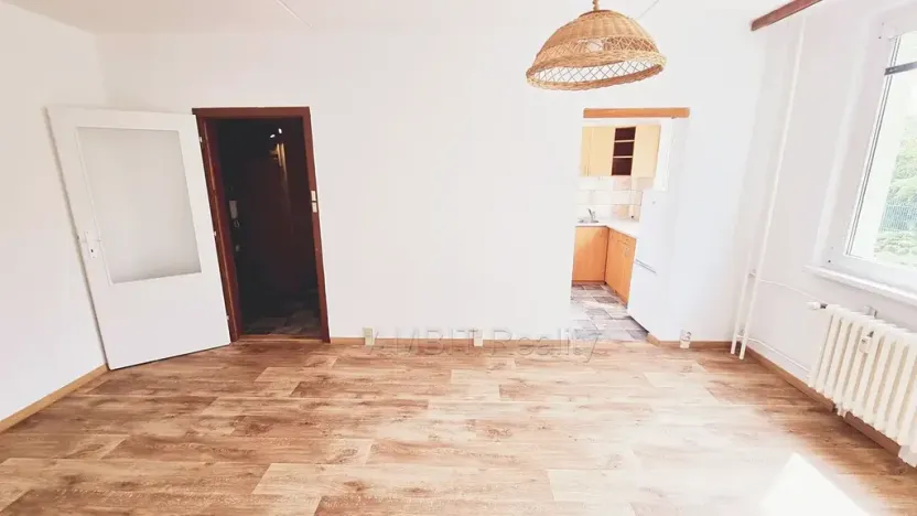 Pronájem bytu 1+kk, Praha - Hostivař, Vajdova, 29 m2