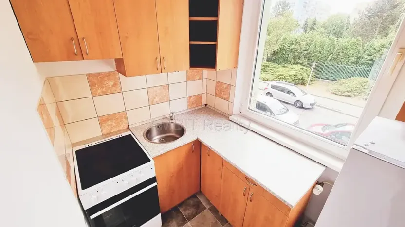 Pronájem bytu 1+kk, Praha - Hostivař, Vajdova, 29 m2