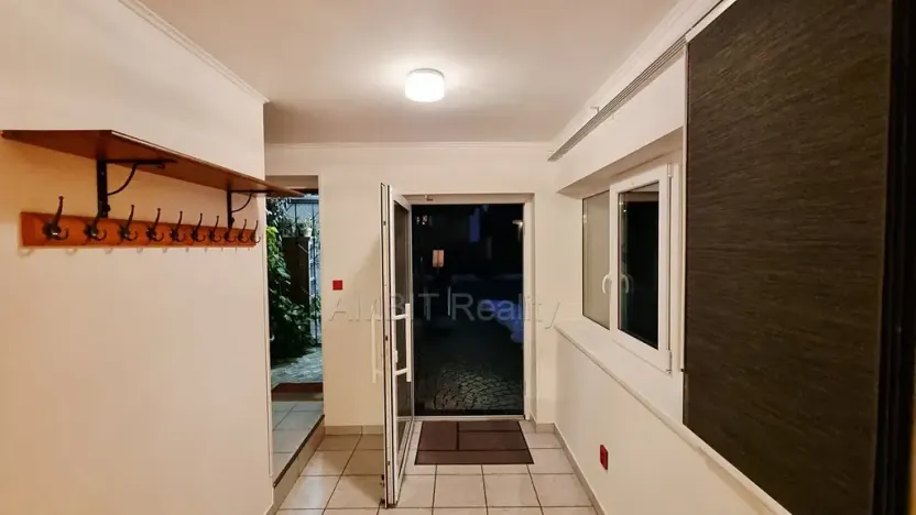 Pronájem kanceláře, Praha - Řepy, Žalanského, 60 m2