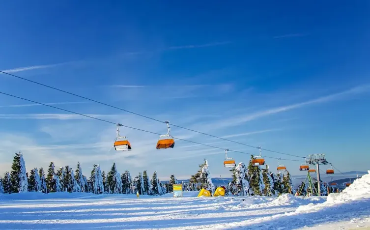 Prodej bytu 1+kk, Loučná pod Klínovcem, 37 m2