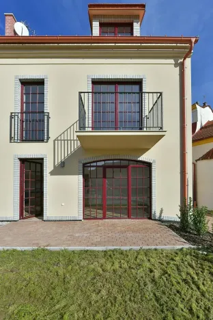 Pronájem bytu 3+kk, Kosoř, Školská, 71 m2