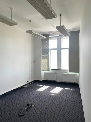 Pronájem kanceláře, Praha - Vinohrady, Chrudimská, 119 m2