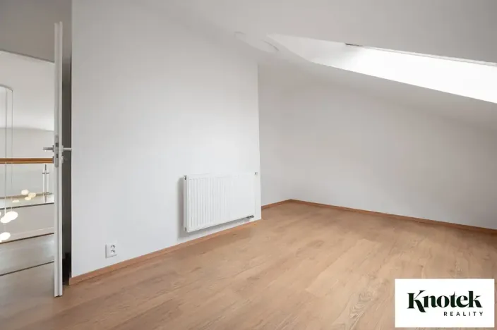 Pronájem bytu 6+kk a větší, Brno, Štefánikova, 400 m2
