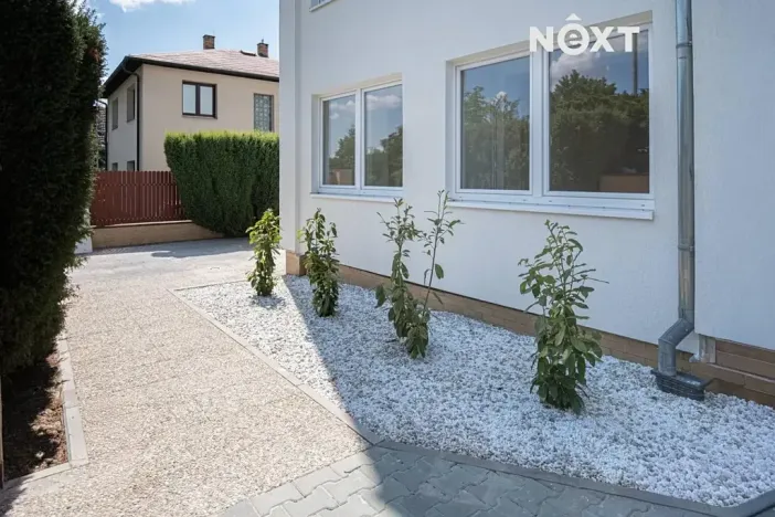 Prodej bytu 1+kk, Praha - Kyje, Vajgarská, 20 m2