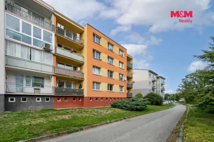 Prodej bytu 3+1, Kaznějov, Na Komárově, 63 m2