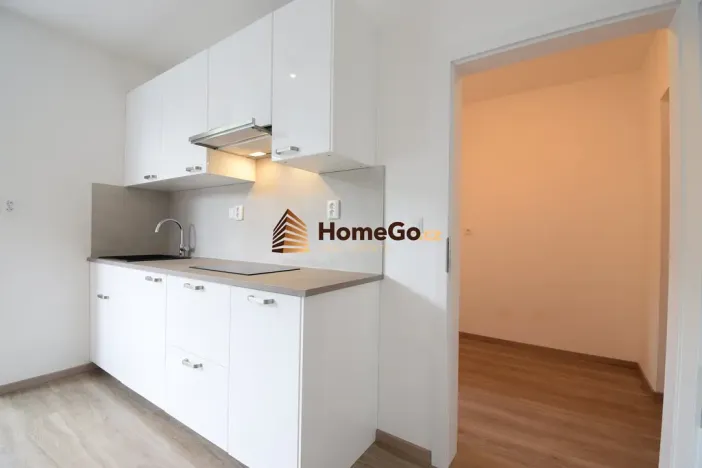 Pronájem bytu 1+kk, Praha - Záběhlice, Mikanova, 51 m2