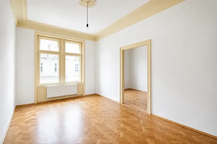Pronájem bytu 2+1, Praha - Staré Město, Kaprova, 82 m2