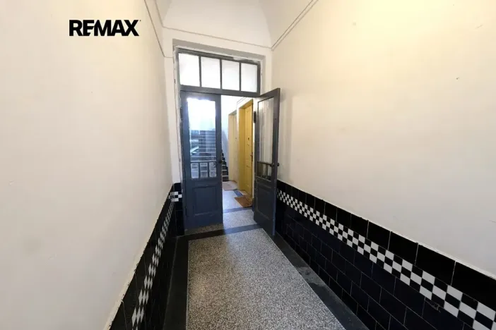 Pronájem bytu 2+kk, Praha - Libeň, Chlumčanského, 35 m2
