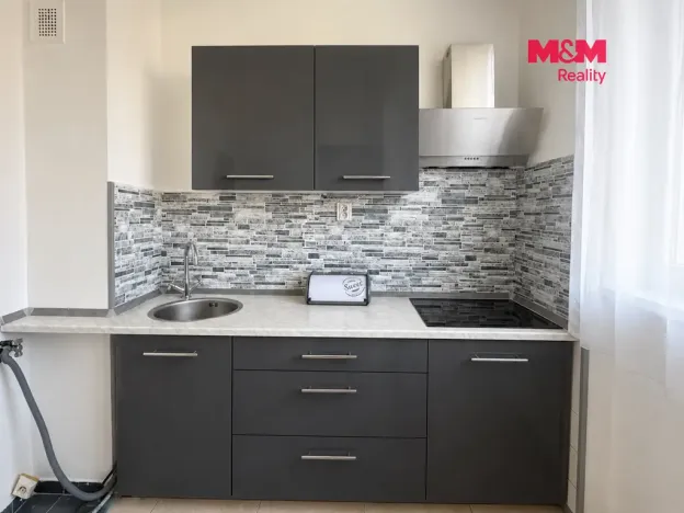 Pronájem bytu 3+1, Most, Žatecká, 78 m2