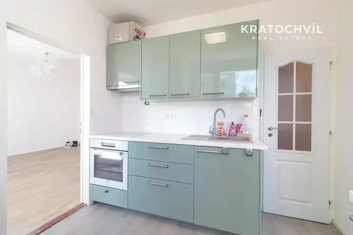 Pronájem bytu 3+1, Praha - Hlubočepy, Gabinova, 79 m2