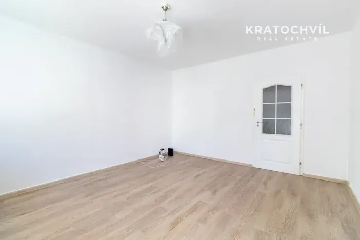 Pronájem bytu 3+1, Praha - Hlubočepy, Gabinova, 79 m2