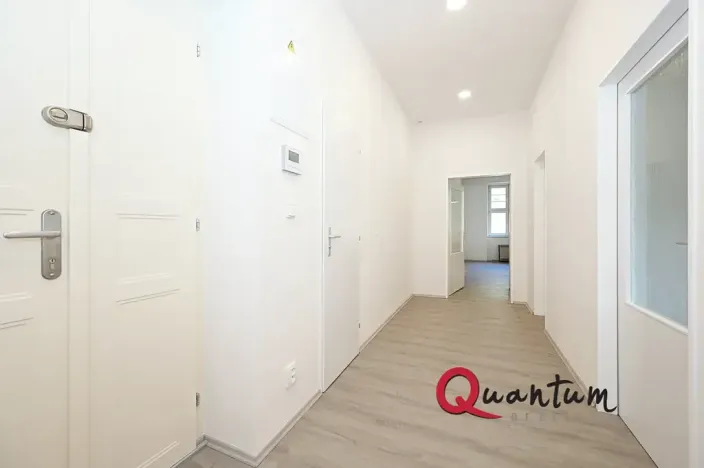 Pronájem bytu 2+kk, Praha - Vinohrady, Vinohradská, 45 m2