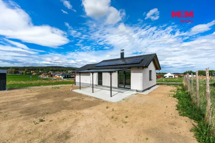 Pronájem rodinného domu, Soběkury, 67 m2