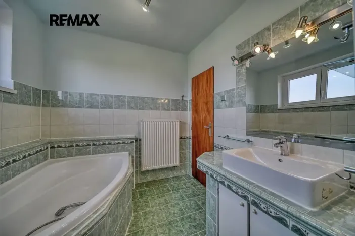 Pronájem bytu 2+1, Městec Králové, Malátova, 61 m2