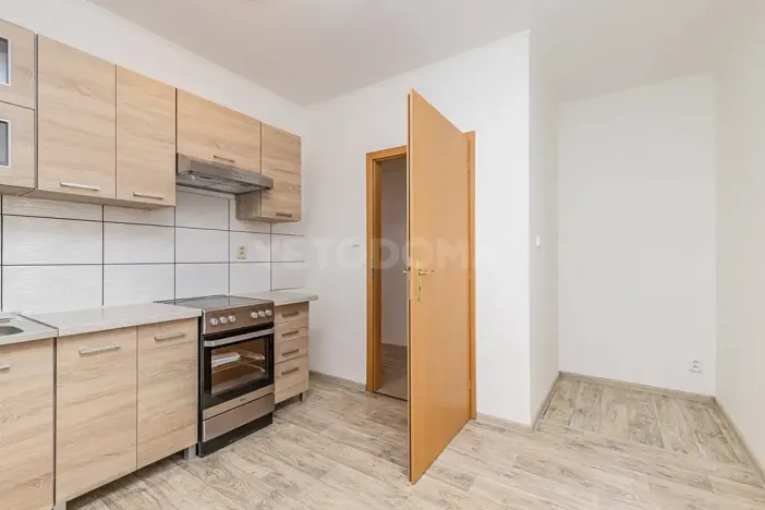 Pronájem bytu 1+1, Blovice, Americká, 37 m2