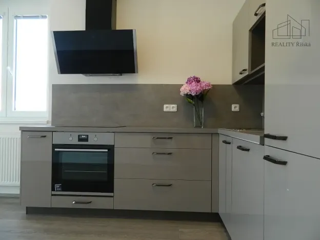 Pronájem bytu 2+kk, Praha - Hlubočepy, Vítové, 54 m2