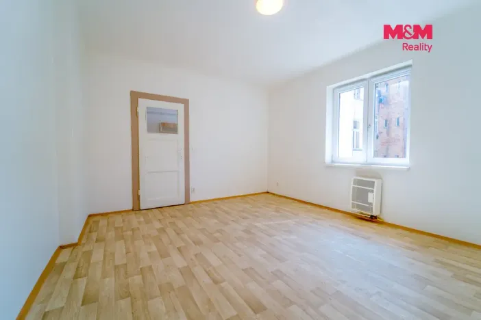 Pronájem bytu 1+1, Plzeň - Východní Předměstí, Sladkovského, 37 m2