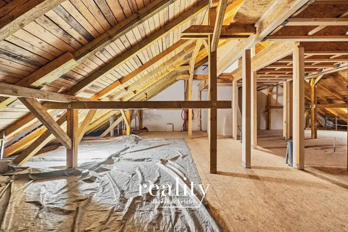 Prodej půdního prostoru, Jihlava, Husova, 160 m2